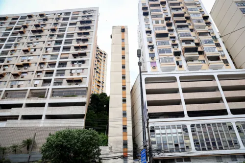 Torre de elevador do Condomínio das Vivendas Ícaro I