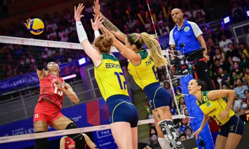 Seleção perdeu por 3 sets a 2