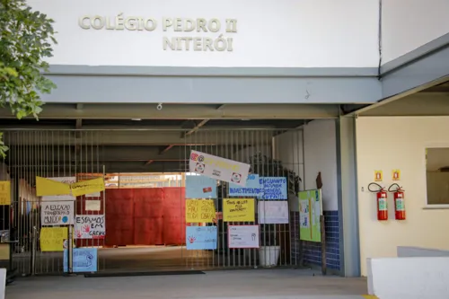 Para os estudantes, o medo de não conseguir se formar este ano é algo presente