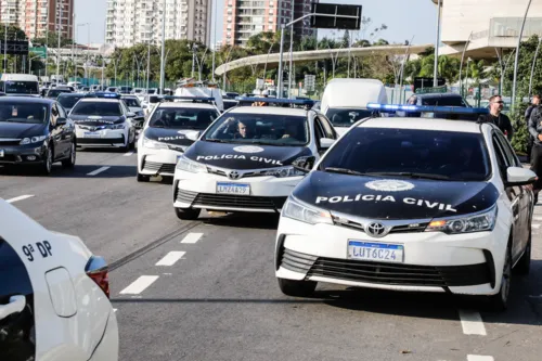 Ação começou há dois dias e não tem data para ser finalizada