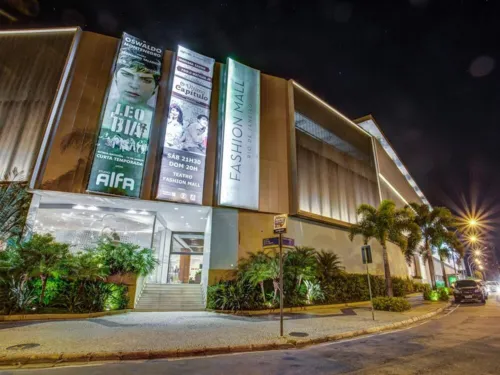 Restaurante fica numa área externa e separada do shopping