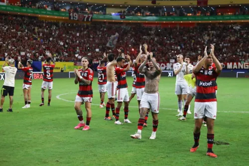 Flamengo fez sua estreia no Campenato Carioca na Arena Amazônia, em Manaus