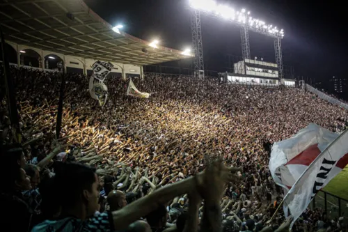 Os ingressos para o jogo estão esgotados