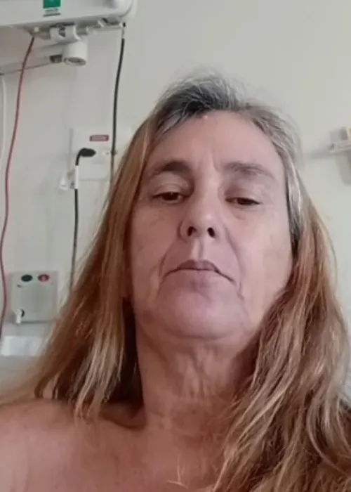 Karla Barcellos, ativista conhecida pela sua dedicação à conscientização sobre as doenças Lúpus e Fibromialgia