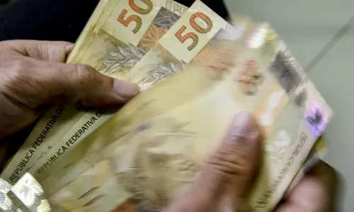 Além do benefício mínimo, há o pagamento de três adicionais