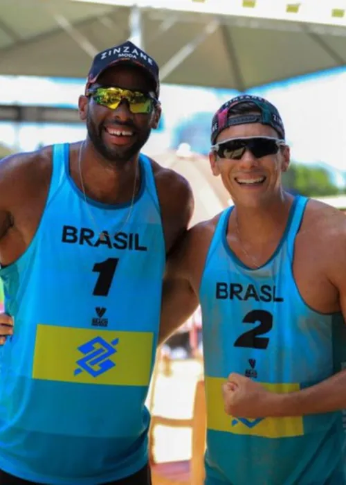 Equipes de vôlei de praia e atletismo do Brasil garantem classificação para os Jogos Olímpicos de Paris 2024