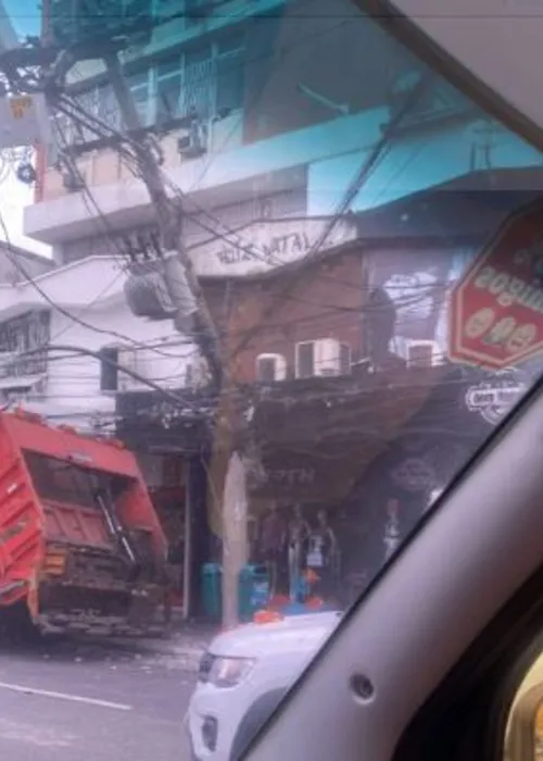 O incidente ocorreu próximo à loja da Enel, no Centro da cidade