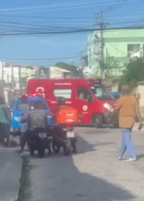 Criminosos foram ao local visando matar alguém que estava no aniversário