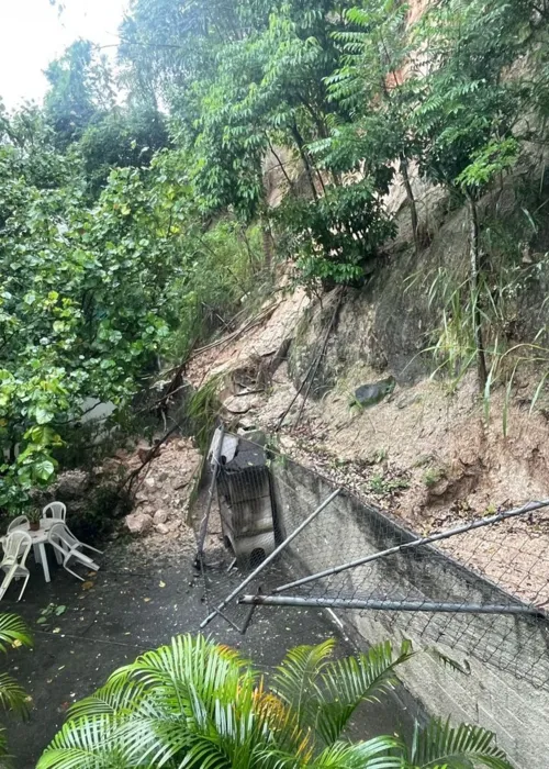 Moradores ainda não sabem os prejuízos que o novo deslizamento causou na estrutura do prédio