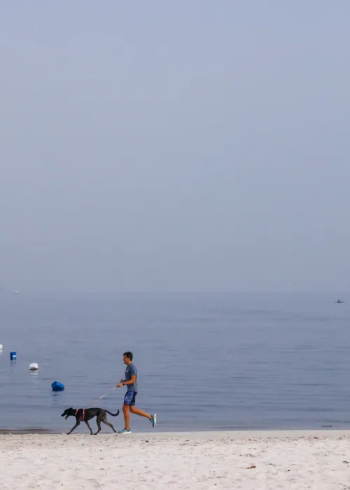 Frente fria pelo oceano irá aumentar a nebulosidade na cidade do Rio