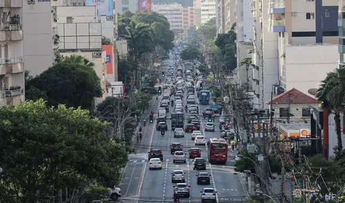 Donos de veículos devem checar novo calendário