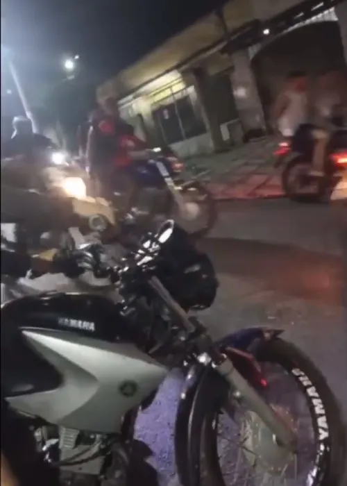 As motos provocam um barulho insuportável