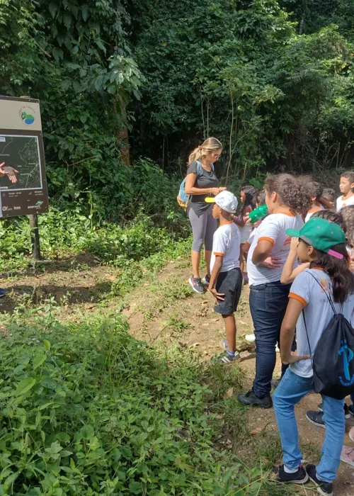 Visita guiada à trilha interpretativa do Caminho Darwin terá intérprete de libras