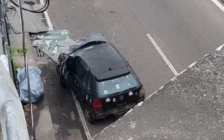 Imagem ilustrativa da imagem Carro cai de viatuto e mata morador em situação de rua no Rio