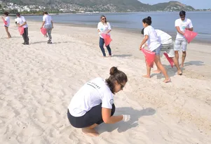 Imagem ilustrativa da imagem Dia Mundial da Limpeza invade praias de Niterói; inscrições abertas