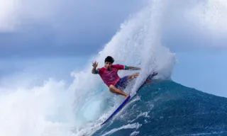 Imagem ilustrativa da imagem Gabriel Medina dá a volta por cima e conquista o bronze