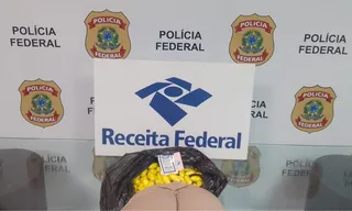 Imagem ilustrativa da imagem Homem com cocaína no estômago é preso em aeroporto no Rio