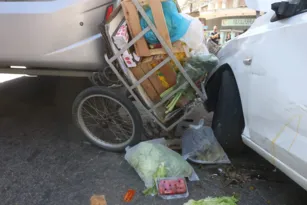 Imagem ilustrativa da imagem Impressionante: bicicleta é imprensada em acidente em Niterói