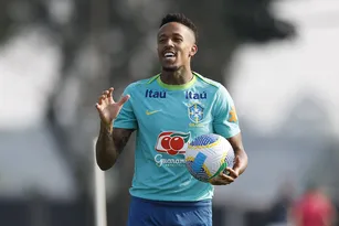 Imagem ilustrativa da imagem Mais um! Éder Militão é o quarto cortado da Seleção; saiba motivo