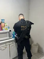 Imagem ilustrativa da imagem Polícia Federal caça quadrilha que fraudava benefícios de idosos