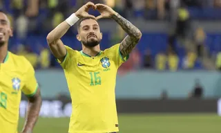 Imagem ilustrativa da imagem Reforço de peso! Botafogo acerta a contratação de Alex Telles