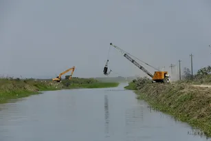 Imagem ilustrativa da imagem Risco de falta d'água faz Cedae tomar medidas de emergência