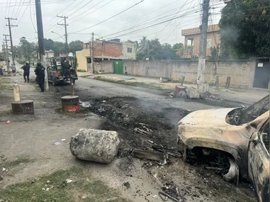 Viaturam baseadas no viaduto do Salgueiro