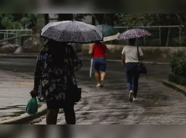 A Defesa Civil explicou o que afastou as chuvas previstas para o último sábado (21)