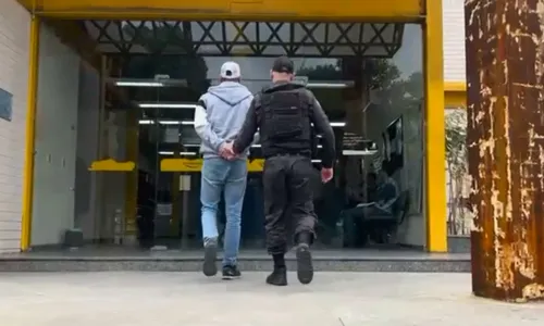 Homem tem 8 passagens pela polícia e tinha mandados em aberto