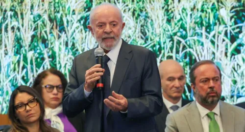 Para Lula, gás tem que ser 'instrumento da cesta básica'