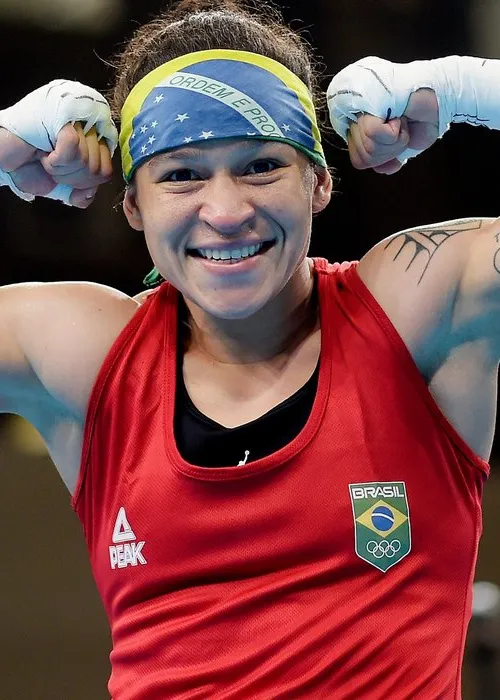 Bia Ferreira enfrentará holandesa na próxima fase e já pode garantir medalha de bronze