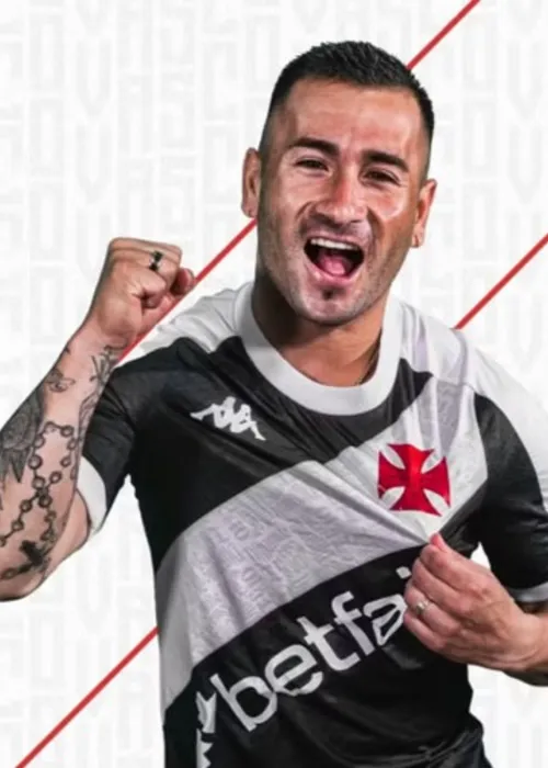 Jean Meneses diz estar muito feliz com a nova contratação