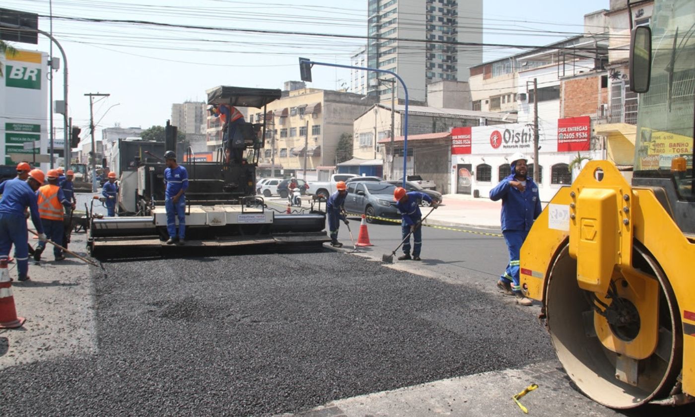 Obras interditam rua em São Gonçalo, veja alternativas ao tráfego