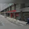 Policiais foram surpreendidos por homens armados