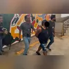 Convidados de festa de 15 anos se protegem de disparos