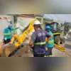 Agentes encontraram lacres rompidos, locais sem laudo para funcionamento, além de publicidades proibidas
