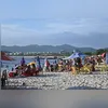 Mesas e cadeiras também foram regi