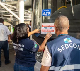 Ônibus são retirados de circulação por falta de conservação