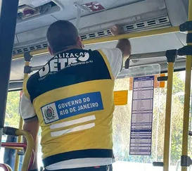 Ônibus sem ar-condicionado são autuados em Niterói