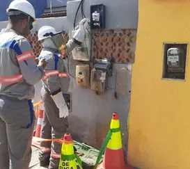 São Gonçalo e Magé lideram ranking de 'gatos' de luz no Rio