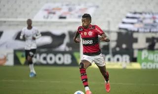 Imagem ilustrativa da imagem Após PF bater na porta, Flamengo diz que confia em Bruno Henrique