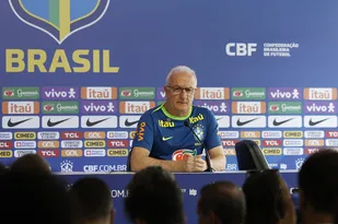 Imagem ilustrativa da imagem Dorival anuncia mudanças na escalação da Seleção Brasileira; veja