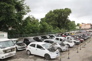 Imagem ilustrativa da imagem Leilão de carros em São Gonçalo: saiba todos os detalhes