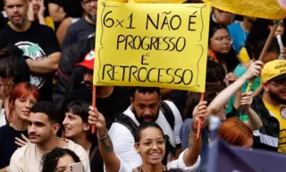 Imagem ilustrativa da imagem Manifestantes pedem fim do 6x1 em protestos pelo Brasil