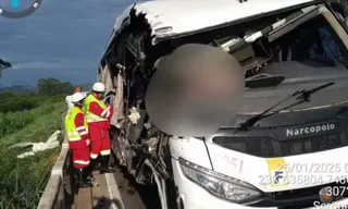 Imagem ilustrativa da imagem Sobe para três o número de mortos em acidente com ônibus no Rio