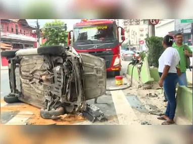 Motoristas enfrentam lentidão na Avenida Marquês de Paraná