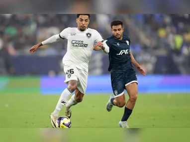 Almada marcou gol no empate diante do São Paulo pela Libertadores