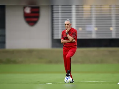 Imagem ilustrativa da imagem Flamengo demite Tite e anuncia técnico interino; saiba quem é