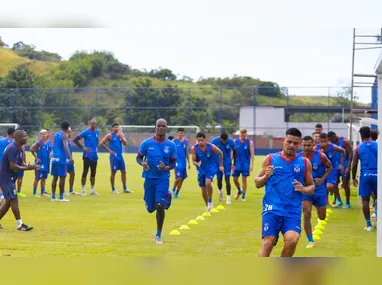 Vasco estreia com empate contra o time da baixada