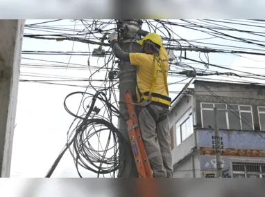 Imagem ilustrativa da imagem Operação Caça-Fios muda paisagem de Niterói; confira